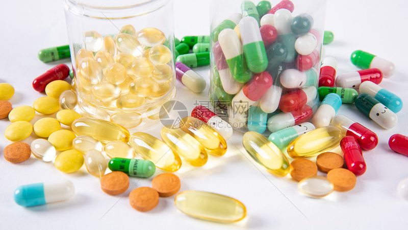 随着人们对健康越来越重视，营养品市场呈现出以下趋势：